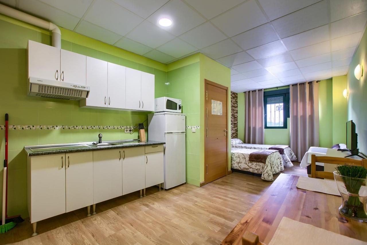 Apartamentos Barajas Madrid Exterior foto