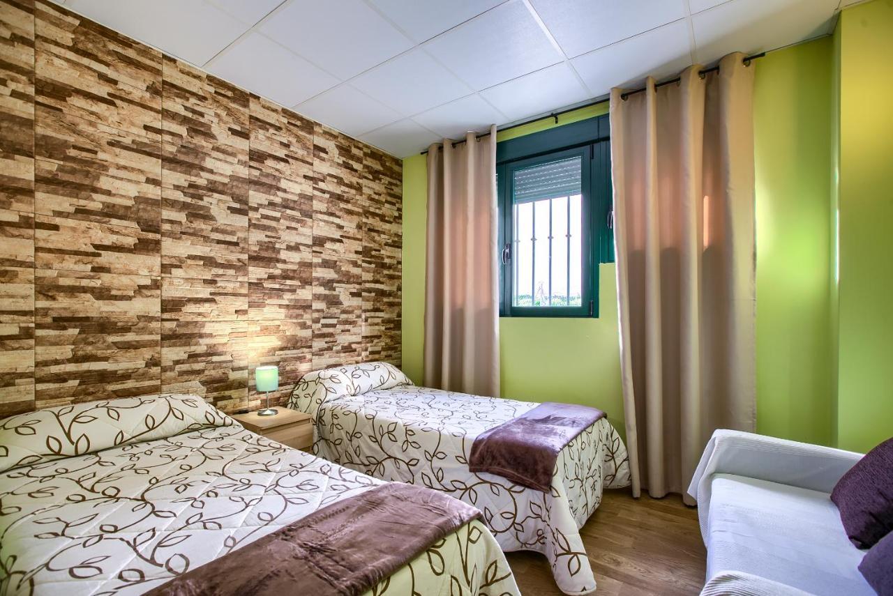Apartamentos Barajas Madrid Exterior foto
